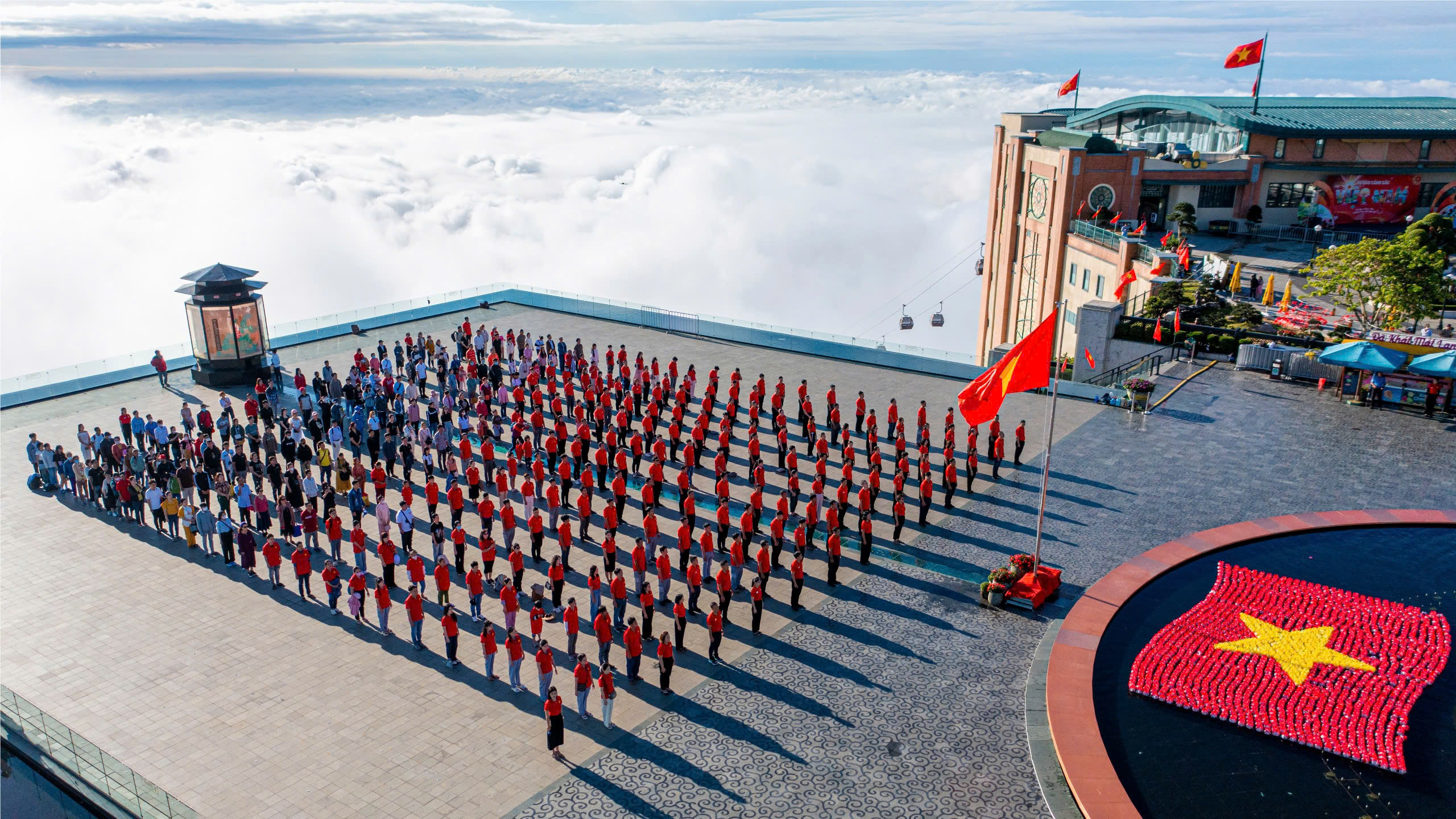 ﻿Địa chỉ đỏ không thể bỏ qua sau khi xem diễu binh tại TP. Hồ Chí Minh dịp 30/4
 - 2